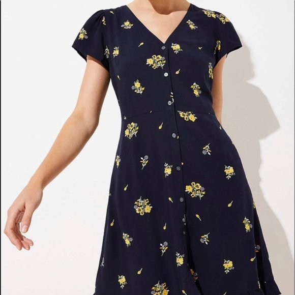 LOFT Dresses & Skirts - LOFT FLORAL BUTTON DOWN FLARE DRESS SHORT SLVE NWT